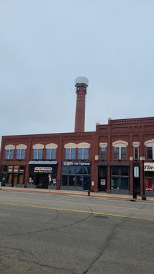 World's Largest Lugnut